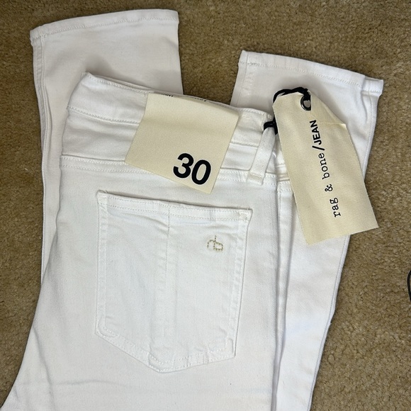 Rag & Bone - Skinny Jeans in Bright White - Picture 5 of 11